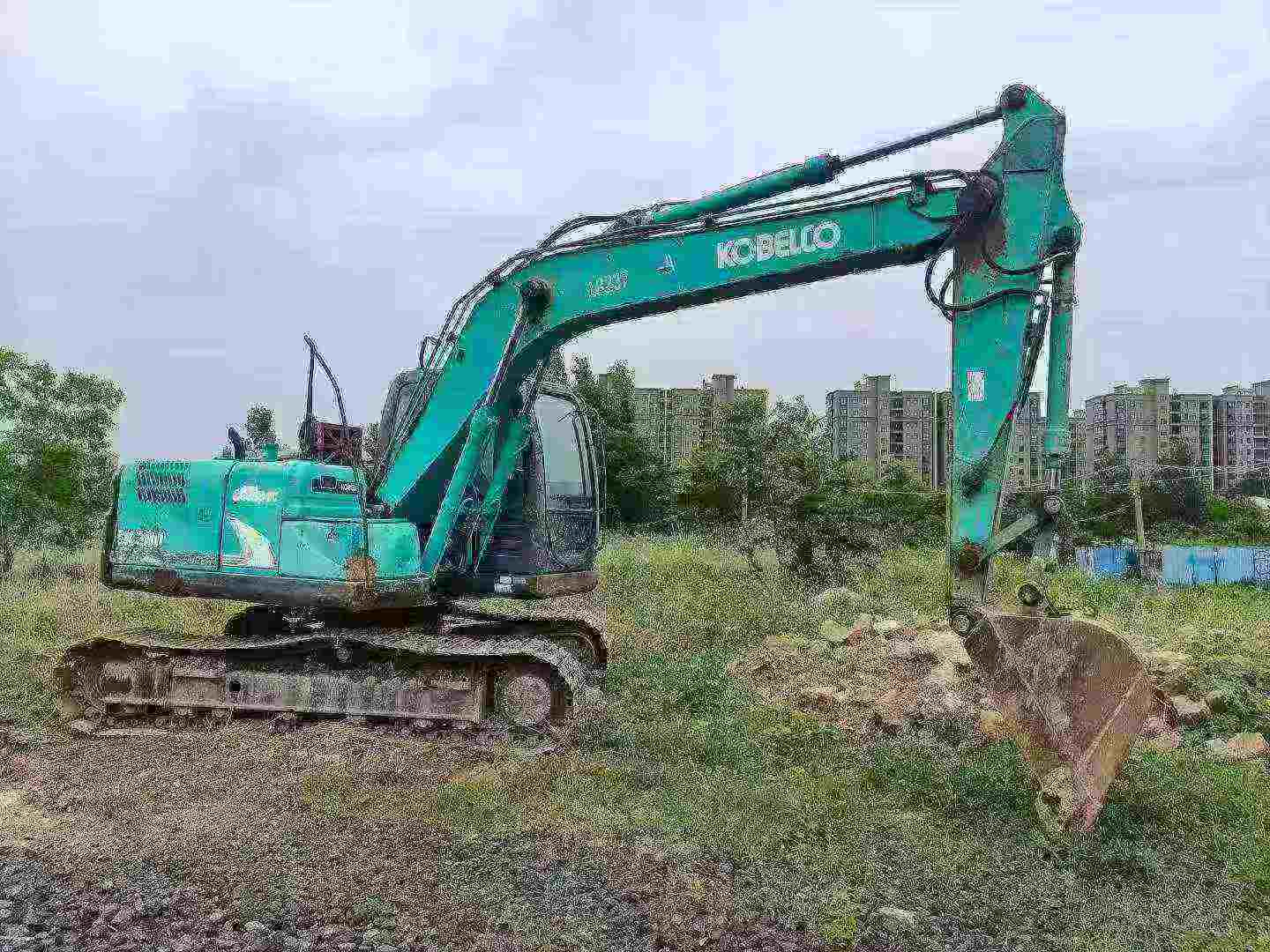Buy Kobelco SK130 Used Excavator / 2