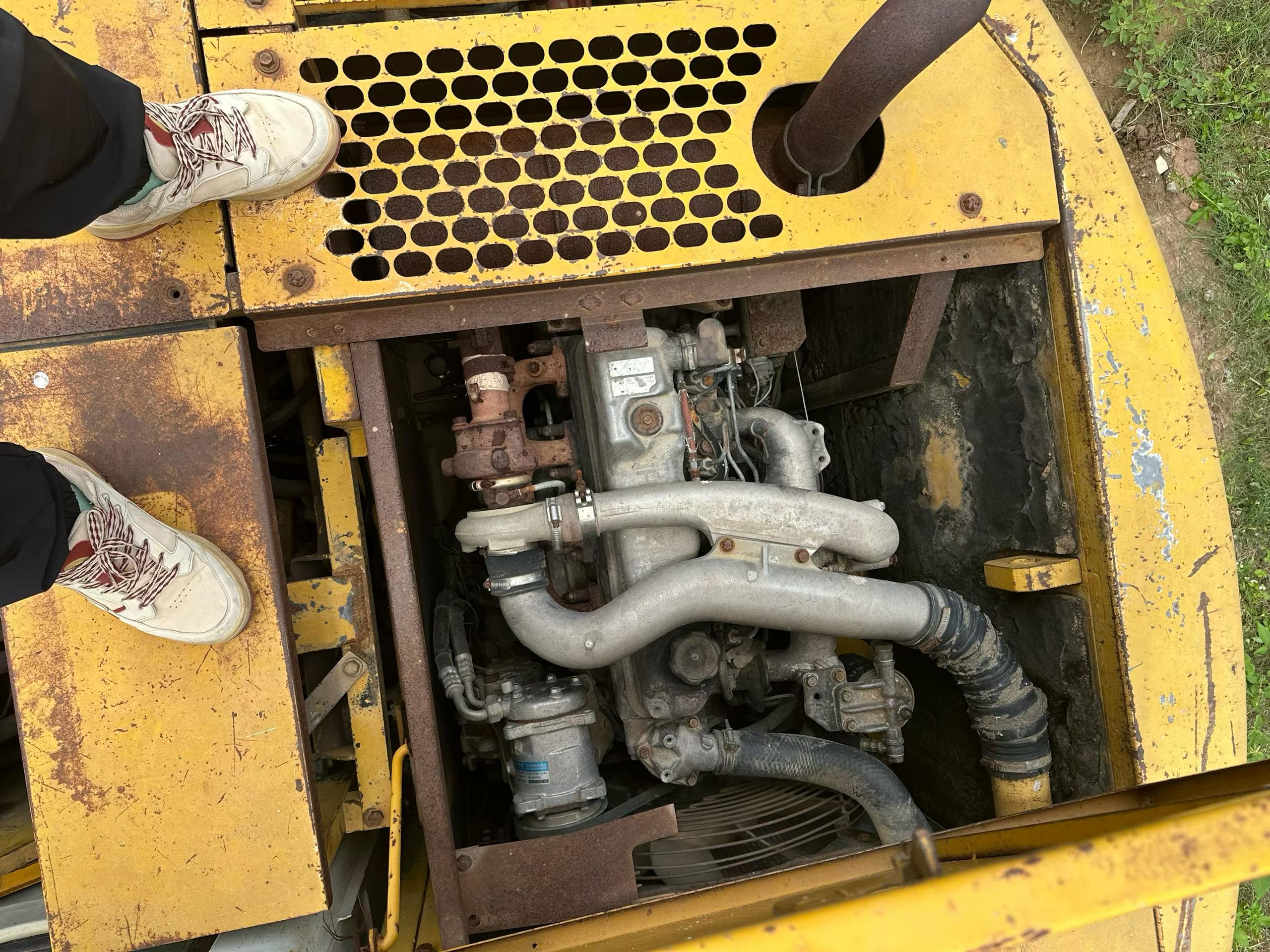 Buy Kato HD513MR-6 Used Excavator / 5