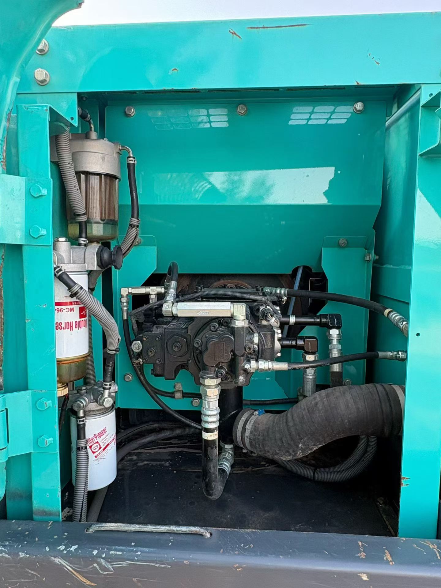 Buy Kobelco SK130 Used Excavator / 7