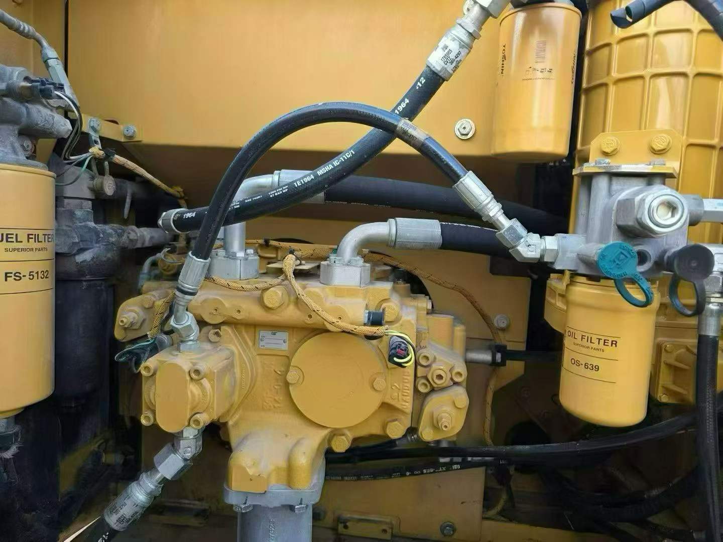 Buy Caterpillar 323D2L Used Excavator / 5