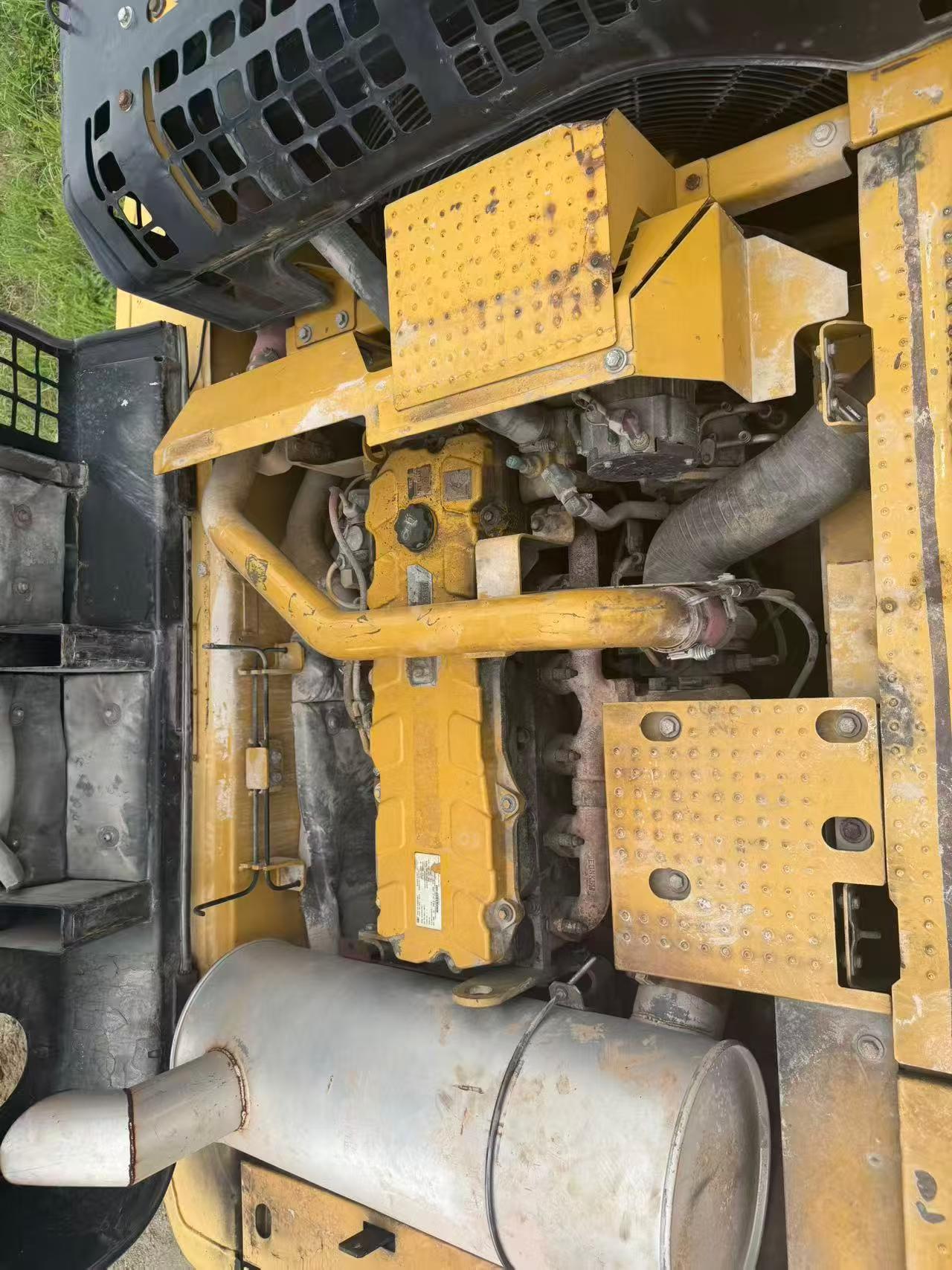 شراء حفارة Caterpillar 336DL مستعملة / 7