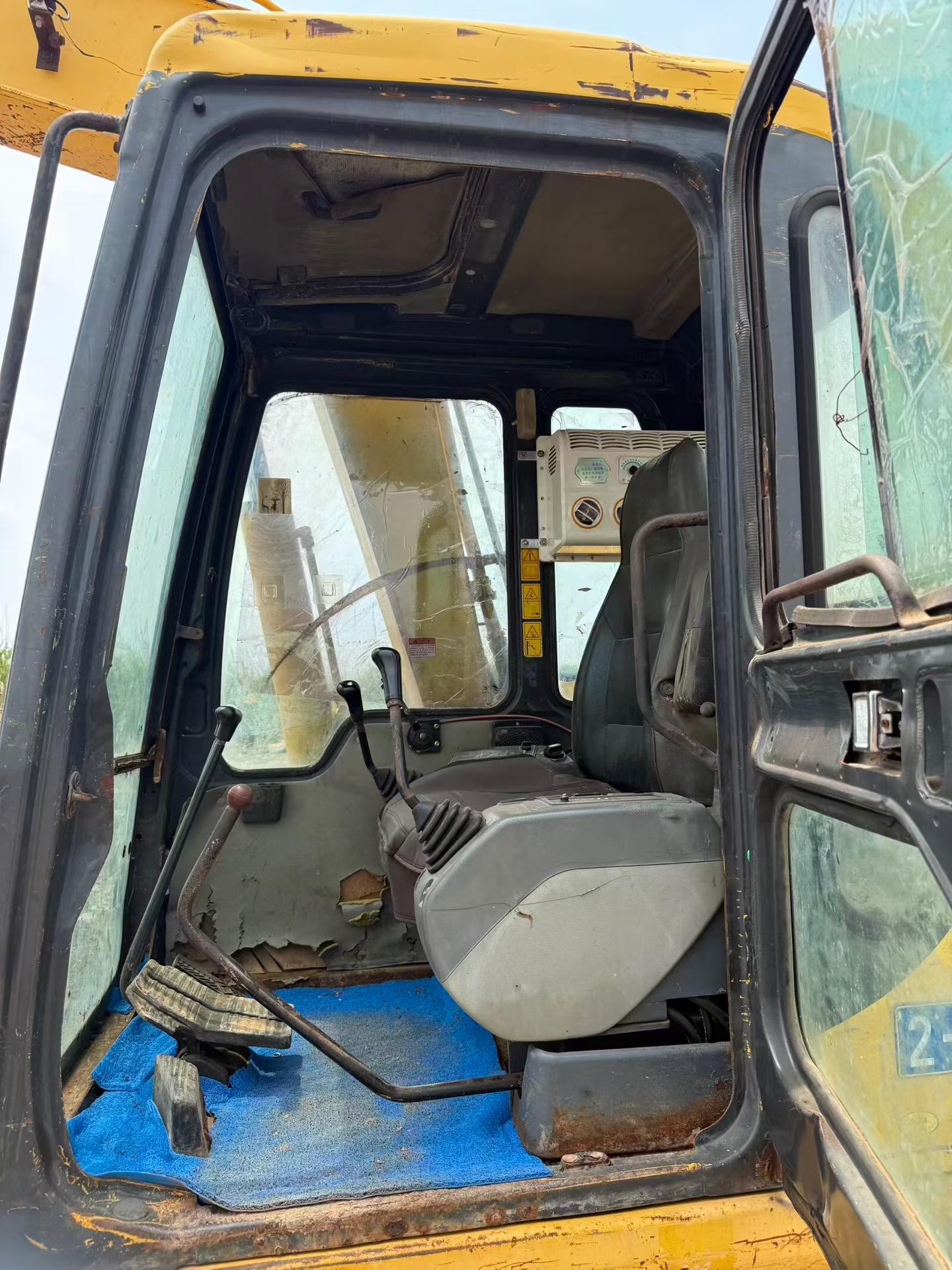 Acheter Pelle Komatsu PC60 d'occasion / 8
