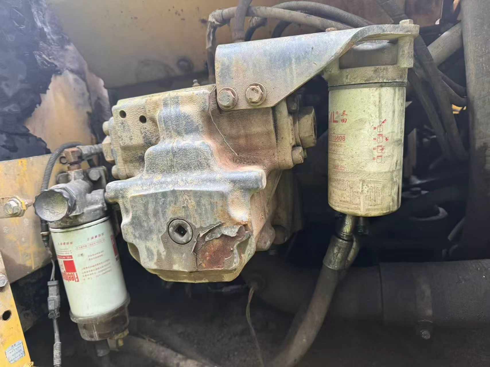 Buy Komatsu PC200-8 Used Excavator / 5