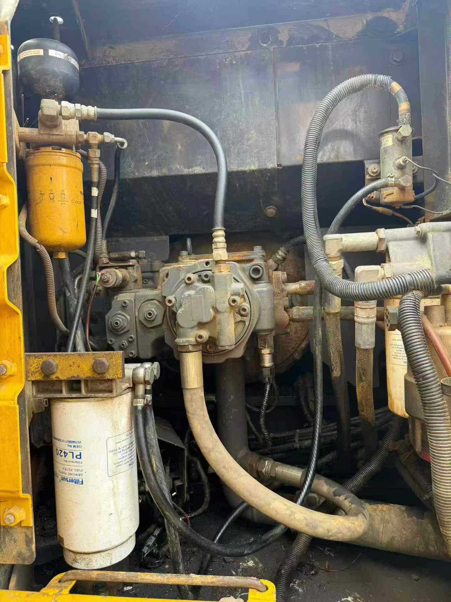 Buy Sumitomo SH120 Used Excavator / 4