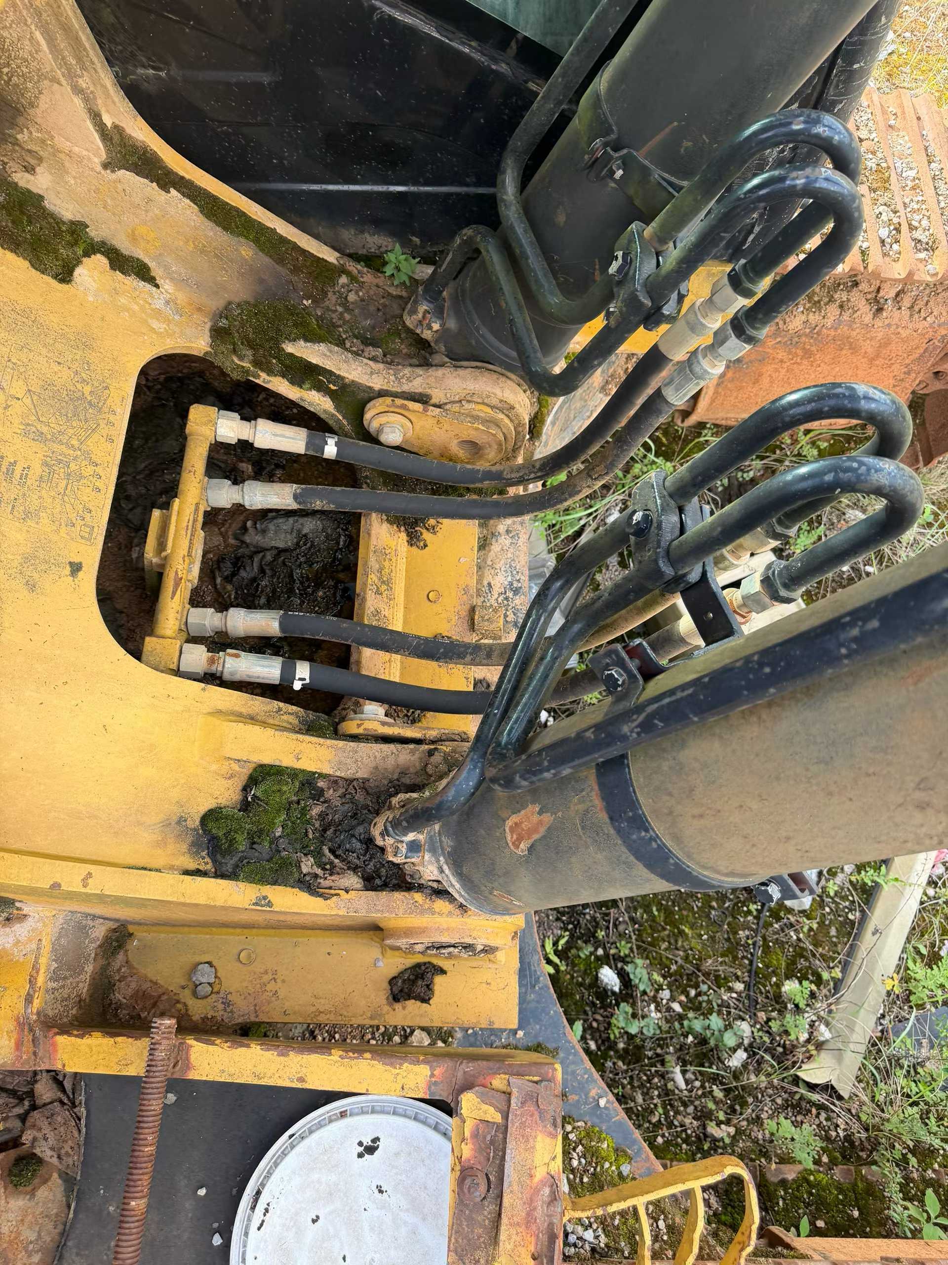 Buy Caterpillar 329D Used Excavator / 5