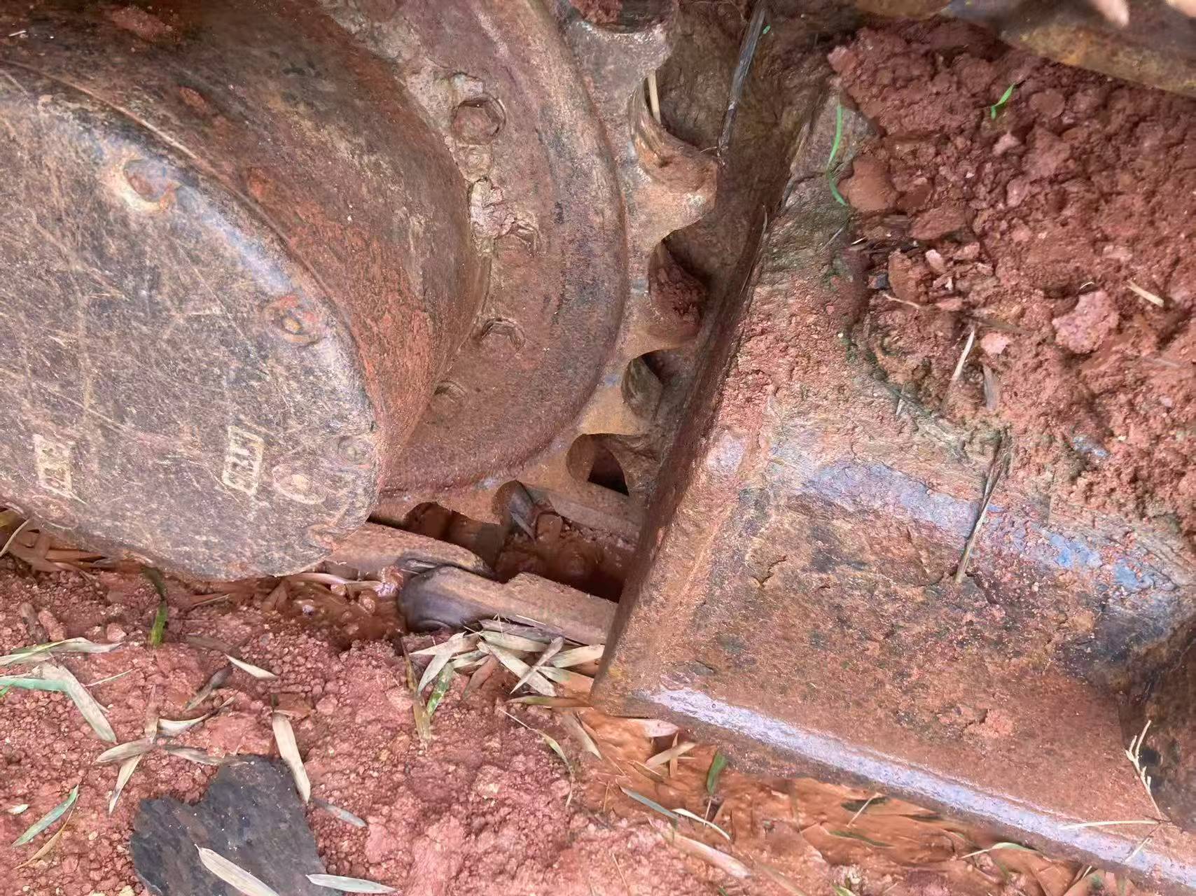 Buy Sumitomo SH120 Used Excavator / 8