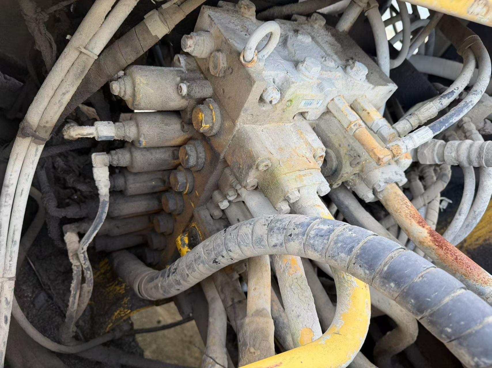 Buy Komatsu PC360-7 Used Excavator / 3