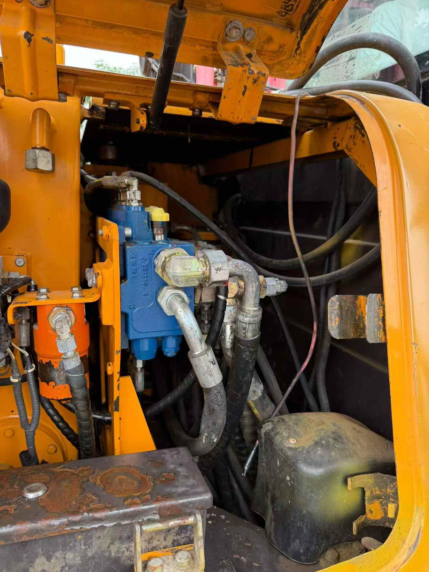 Buy Sany SY60 Used Excavator / 5