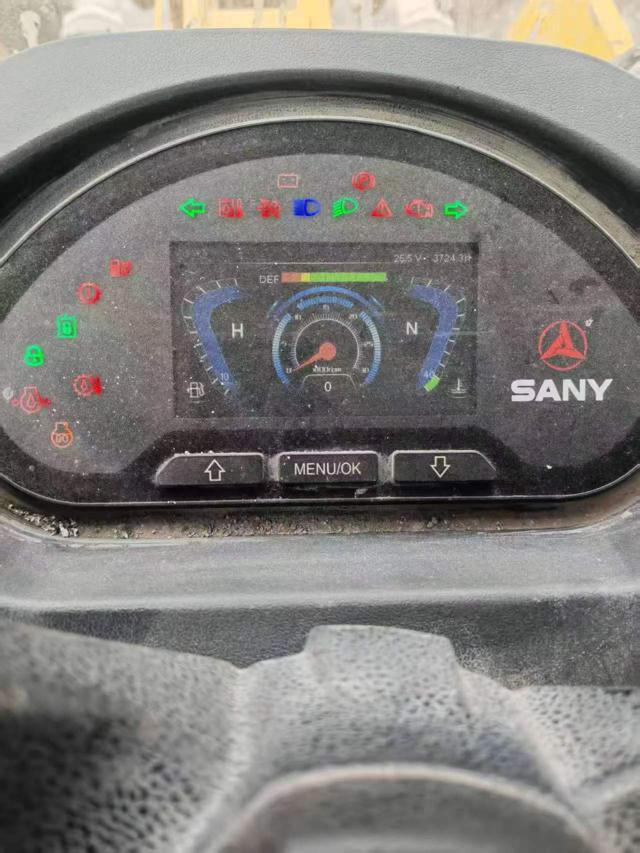 شراء حفارة Sany SW955K مستعملة / 4
