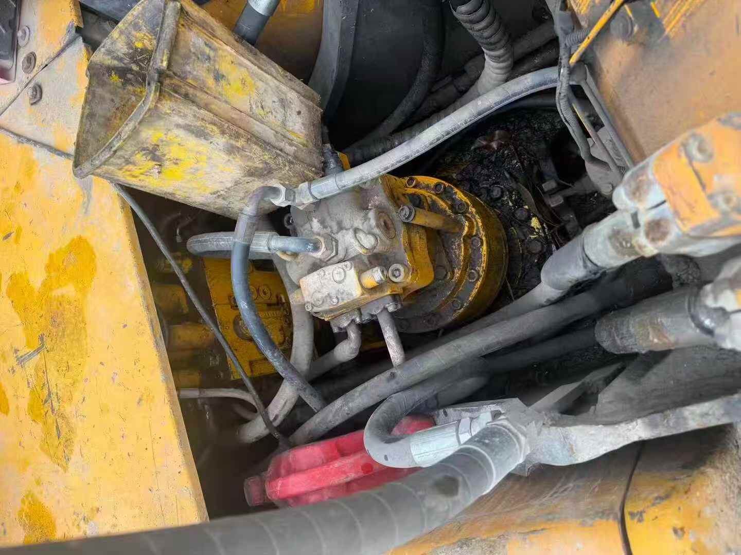 Buy Sany SY215C-8 Used Excavator / 4
