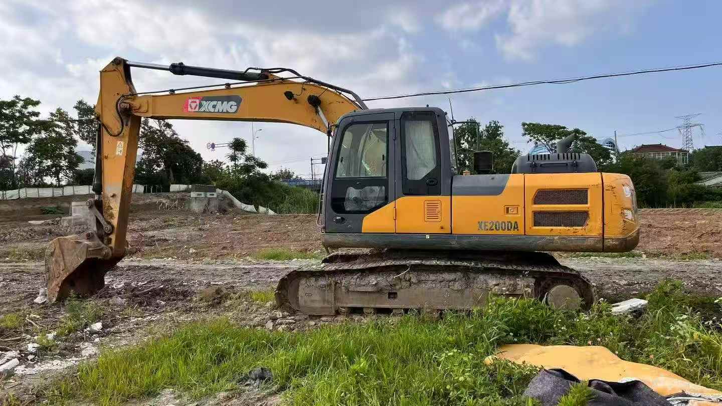 Buy XCMG LW200 Used Excavator / 7