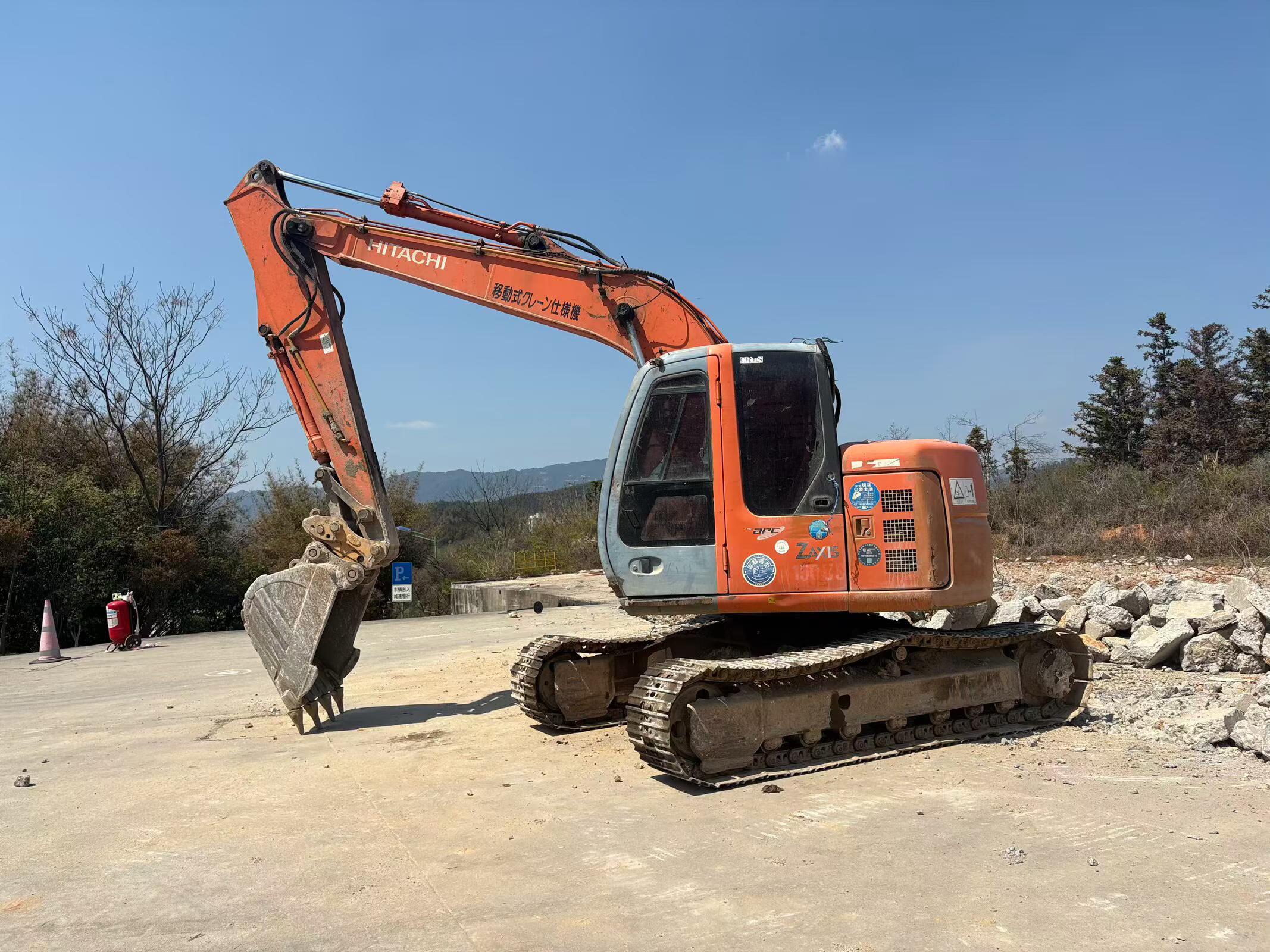 Buy Hitachi EX135UR Used Excavator Buy Hitachi EX135UR Used Excavator