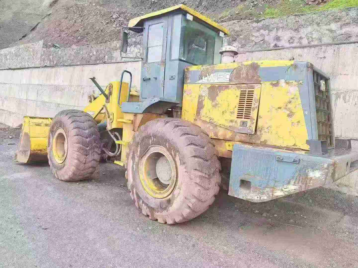 شراء حفارة XCMG ZL50G مستعملة / 3