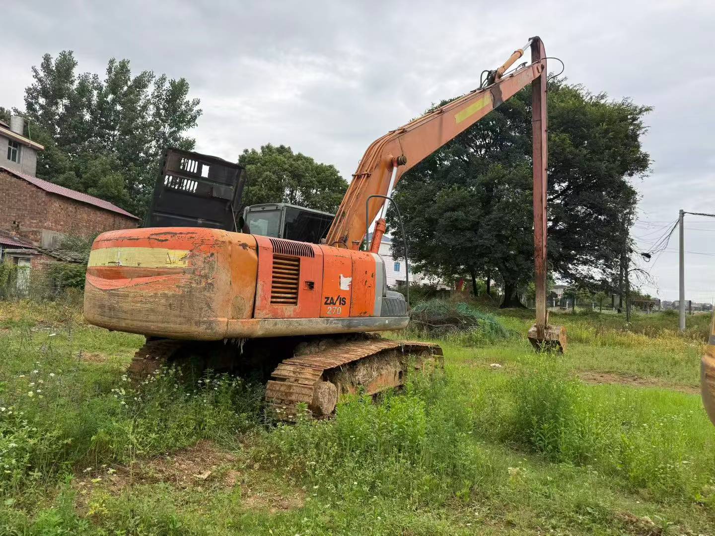 Buy Hitachi EX200-3 Used Excavator / 9