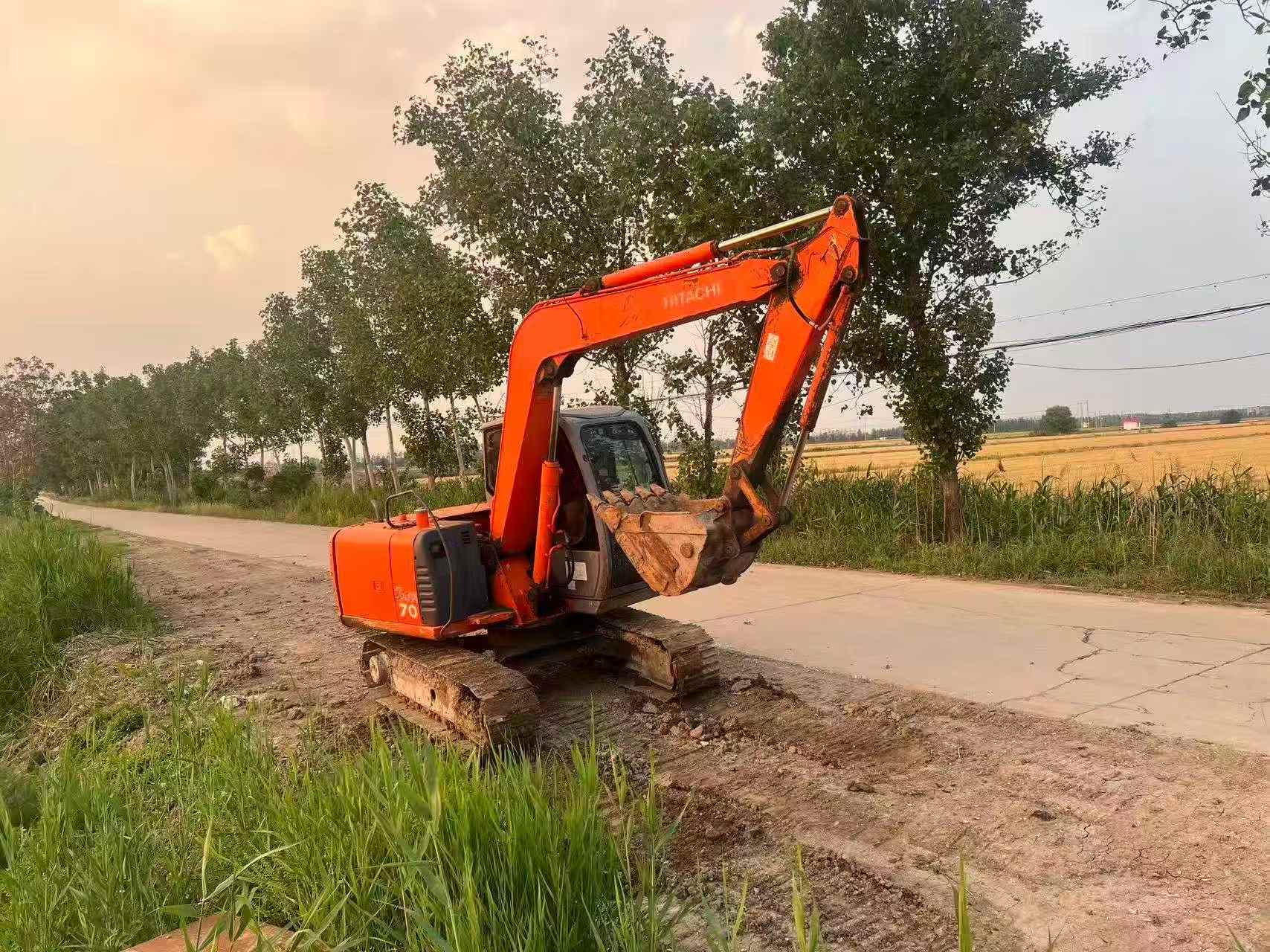 Buy Hitachi ZX70-6 Used Excavator / 3