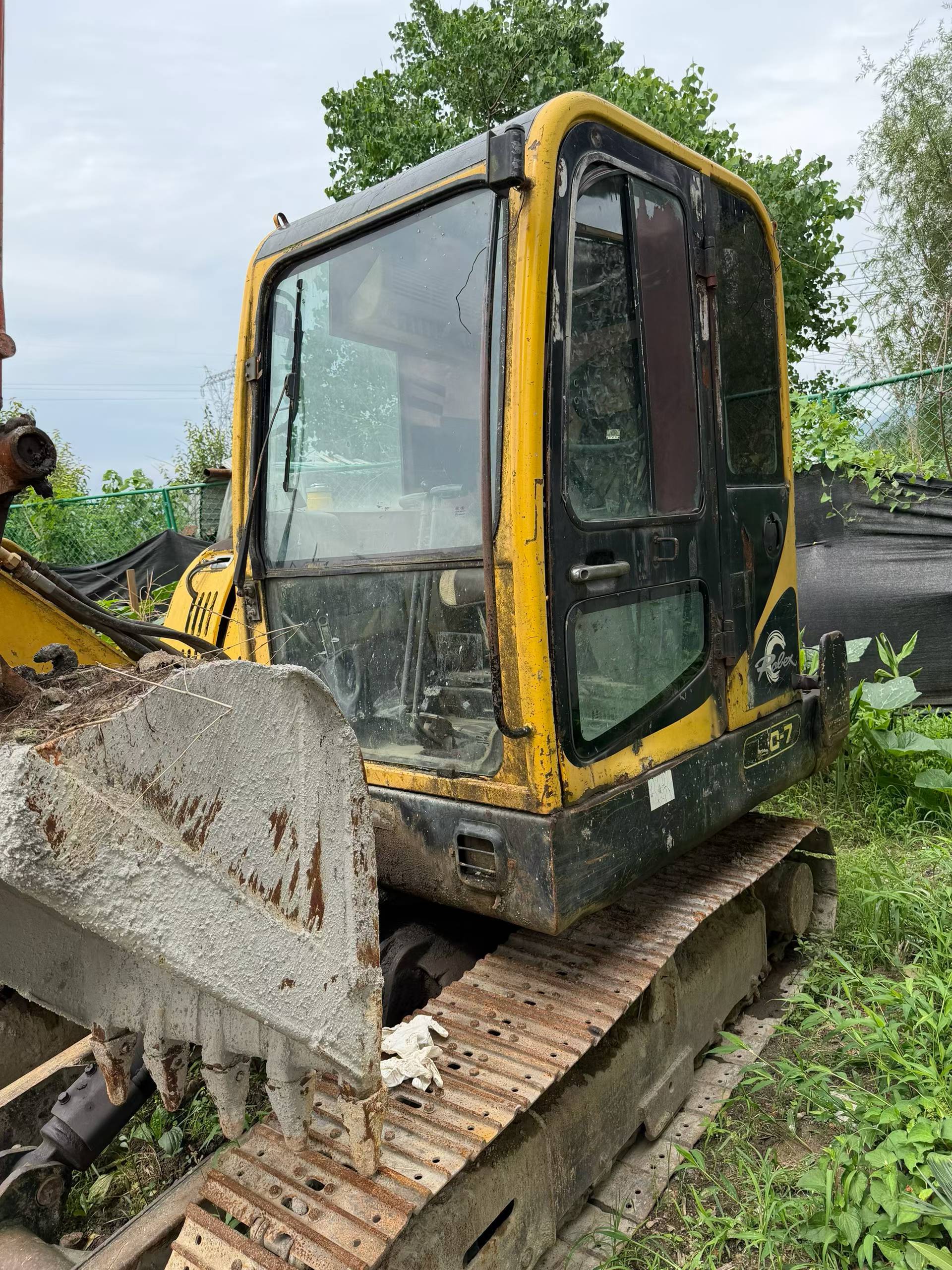 Buy Hyundai R60-7 Used Excavator / 3 Buy Hyundai R60-7 Used Excavator / 3