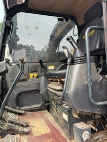 Buy Hyundai HX60 Used Excavator / 7 Buy Hyundai HX60 Used Excavator / 7