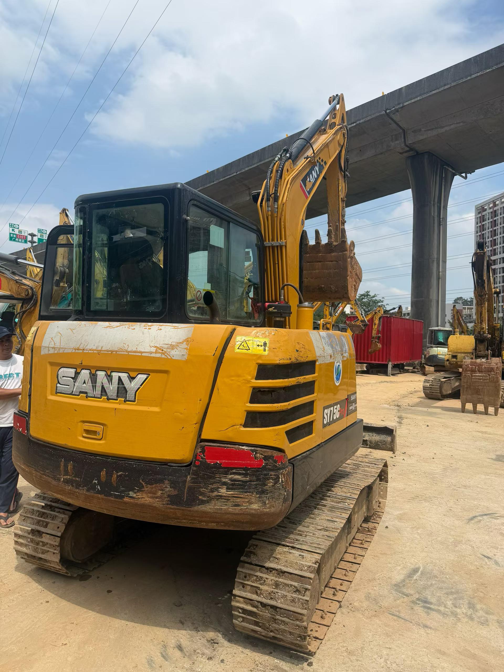 Buy Sany SY55 Used Excavator / 2