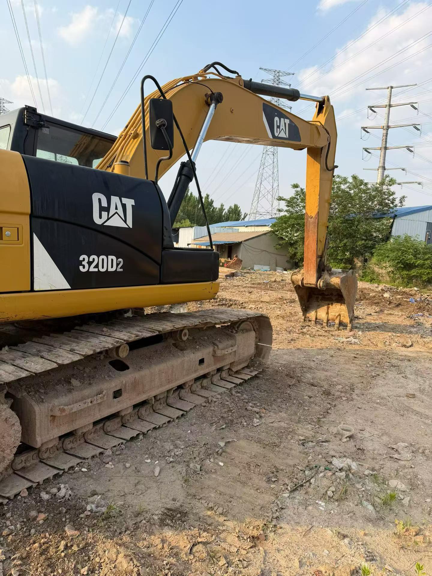 Buy Caterpillar 320D Used Excavator / 3 Buy Caterpillar 320D Used Excavator / 3