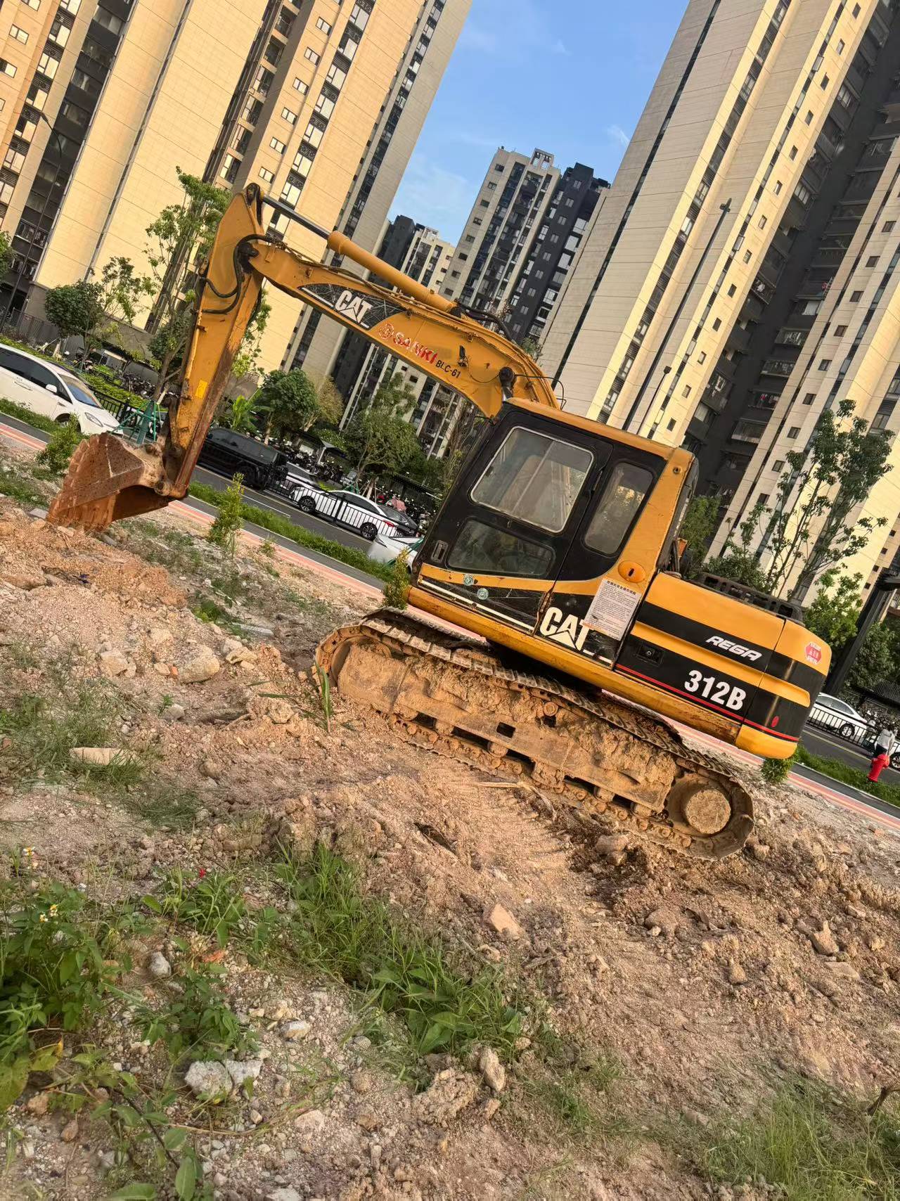 Buy Caterpillar 312B Used Excavator