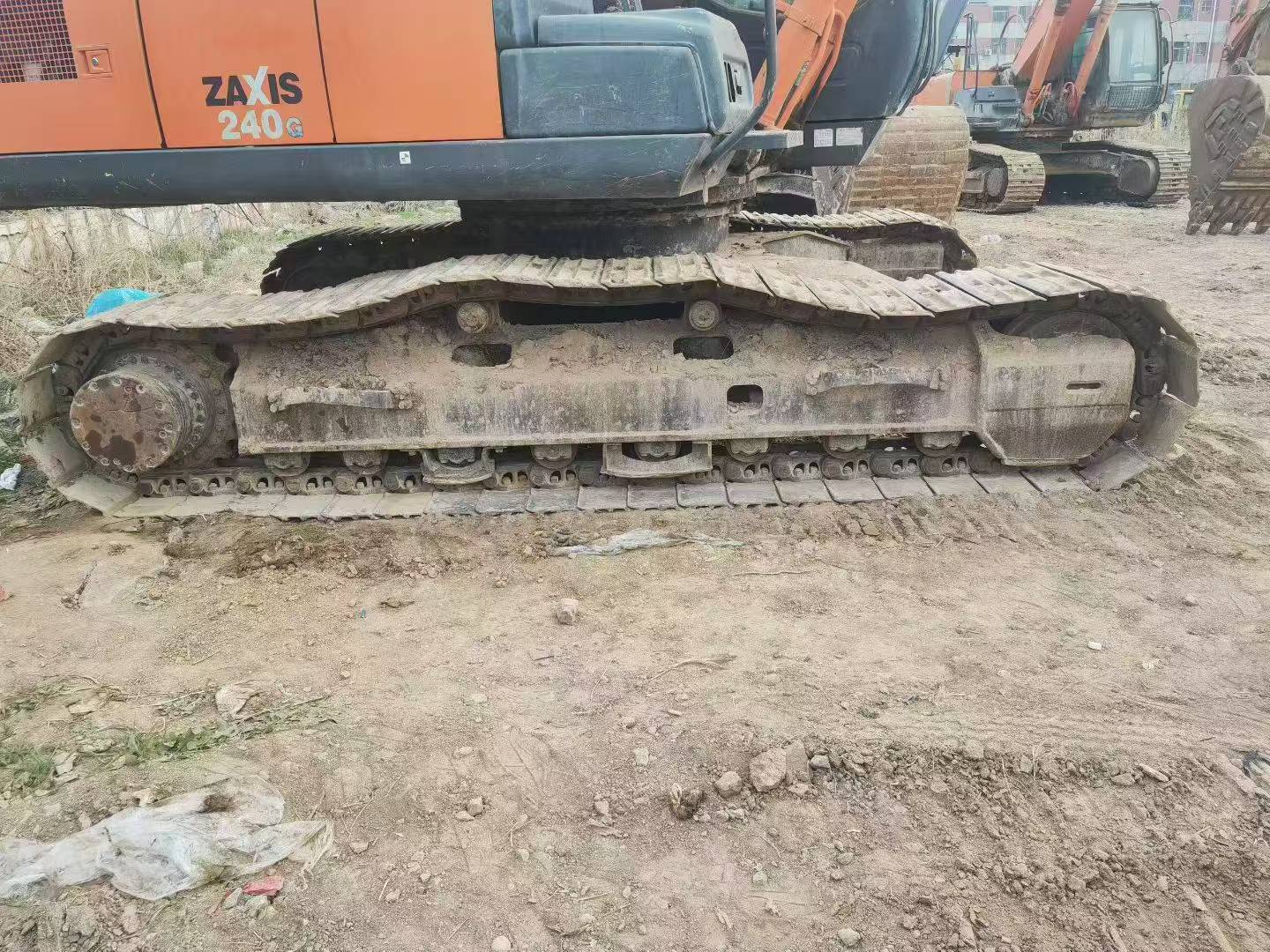 Buy Hitachi ZX240 Used Excavator / 7