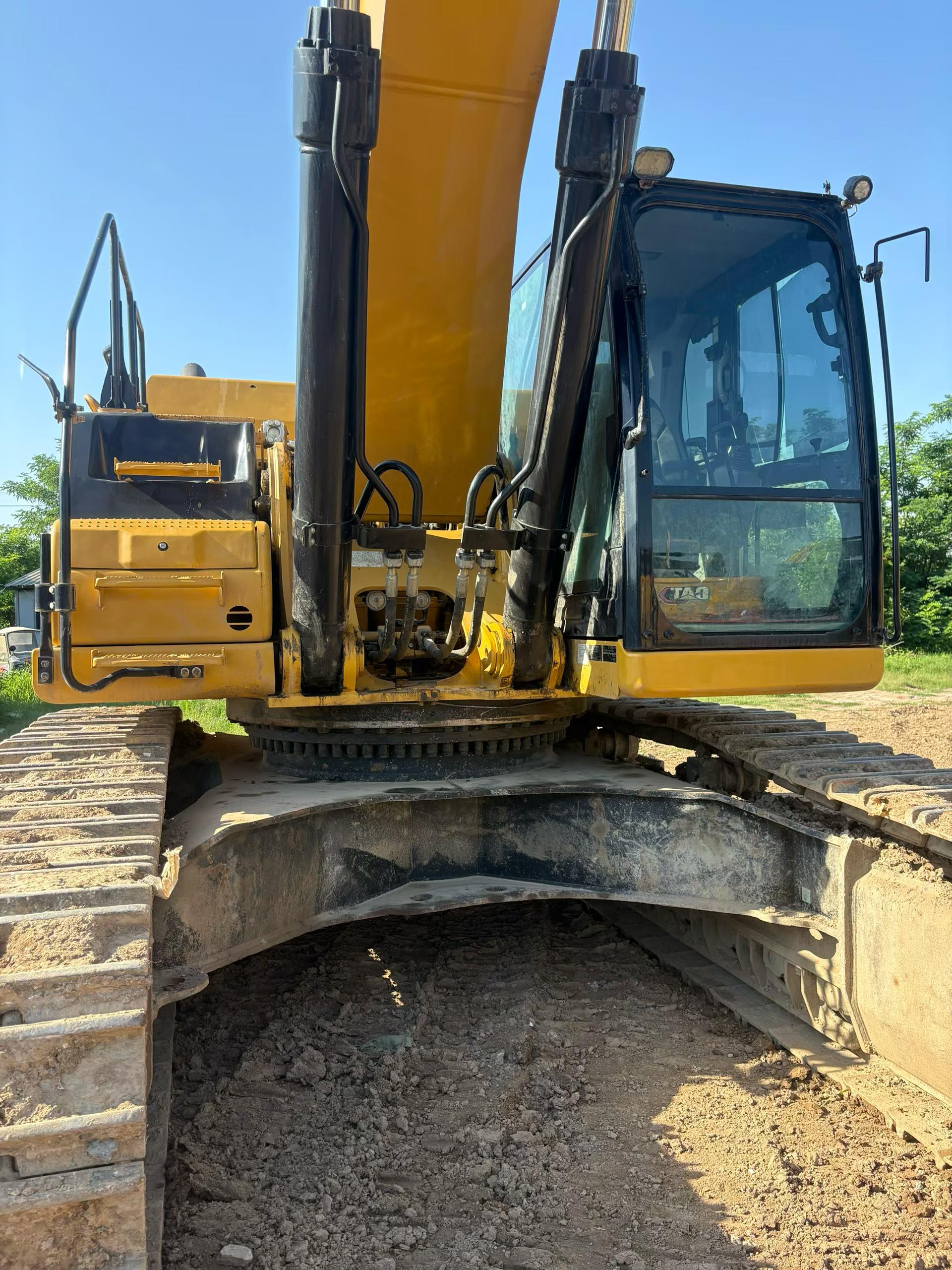Buy Caterpillar 349E Used Excavator / 4 Buy Caterpillar 349E Used Excavator / 4