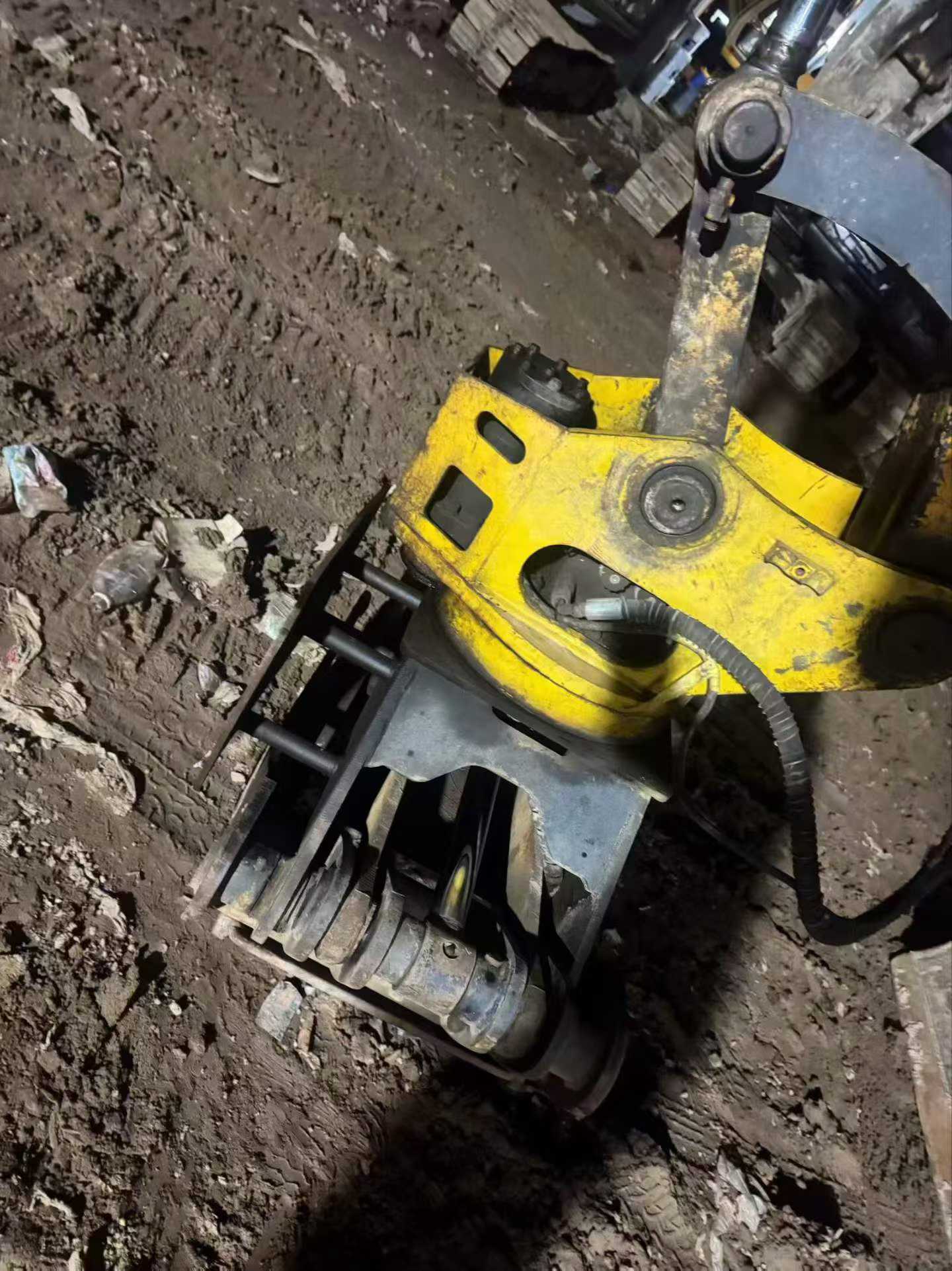 Buy Sany SY75 Used Excavator / 9