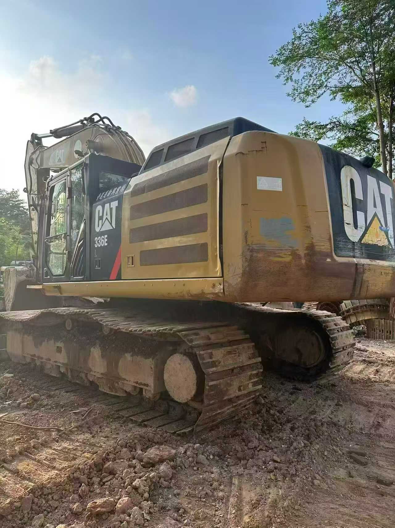 شراء حفارة Caterpillar 336EL مستعملة / 8
