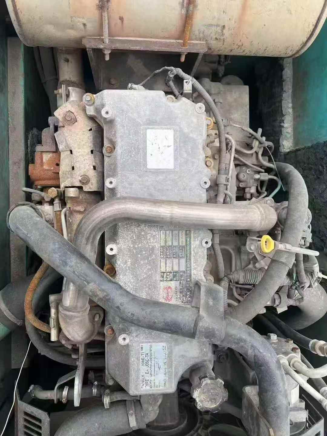 Buy Kobelco SK200-8 Used Excavator / 5