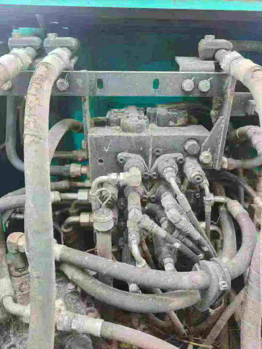 Buy Kobelco SK130 Used Excavator / 7