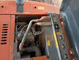 Buy Hitachi EX200-3 Used Excavator / 4 Buy Hitachi EX200-3 Used Excavator / 4