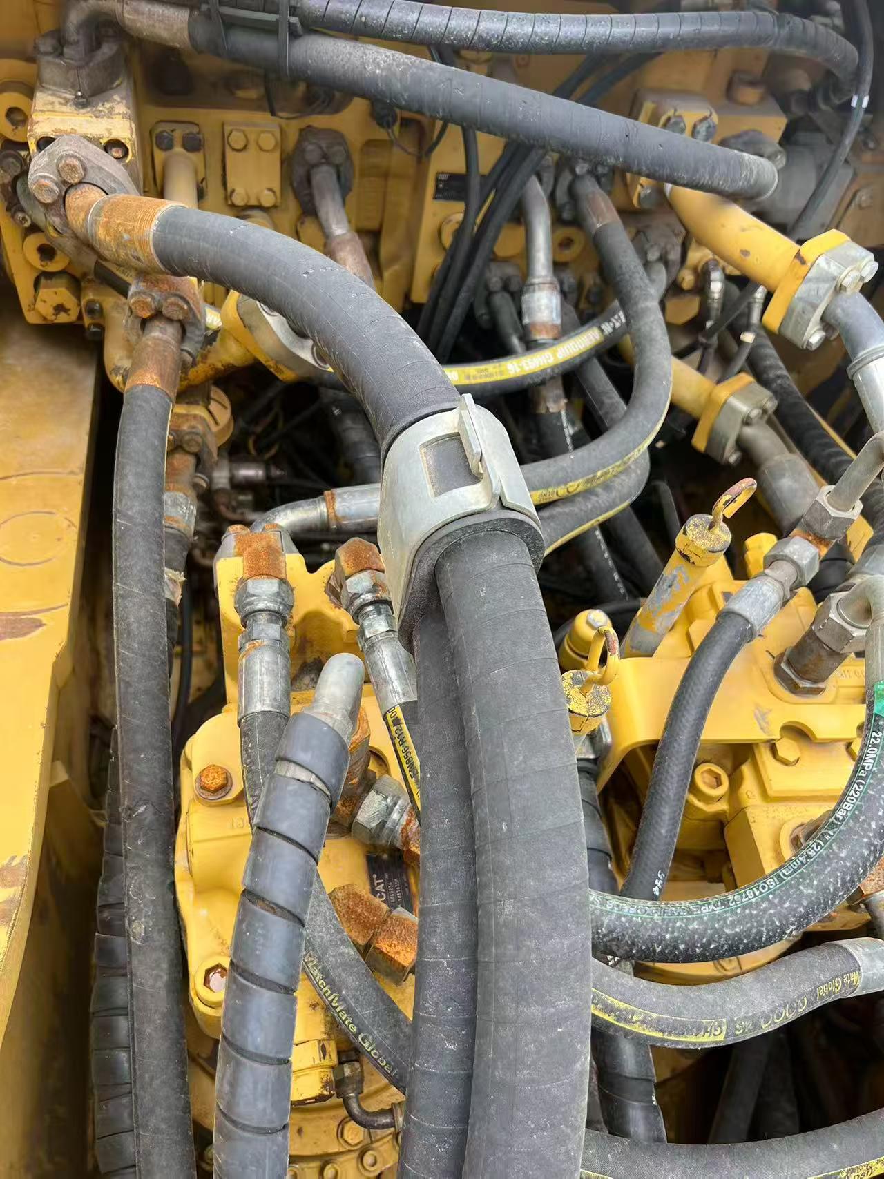 Buy Caterpillar 349E Used Excavator / 5