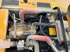 Buy XCMG XE135B Used Excavator / 4 Buy XCMG XE135B Used Excavator / 4