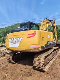 Buy Sany SY135 Used Excavator / 4 Buy Sany SY135 Used Excavator / 4