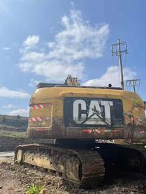 Buy Caterpillar 320D Used Excavator / 2 Buy Caterpillar 320D Used Excavator / 2