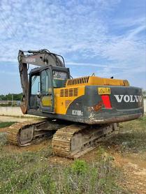 Buy Volvo EC210B Used Excavator / 3 Buy Volvo EC210B Used Excavator / 3