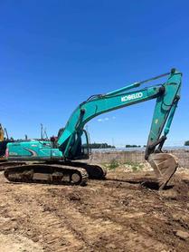 Buy Kobelco SK260 Used Excavator / 3 Buy Kobelco SK260 Used Excavator / 3