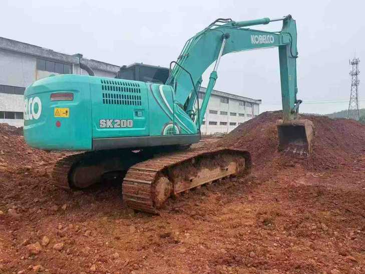 Buy Kobelco SK17SR Used Excavator / 1