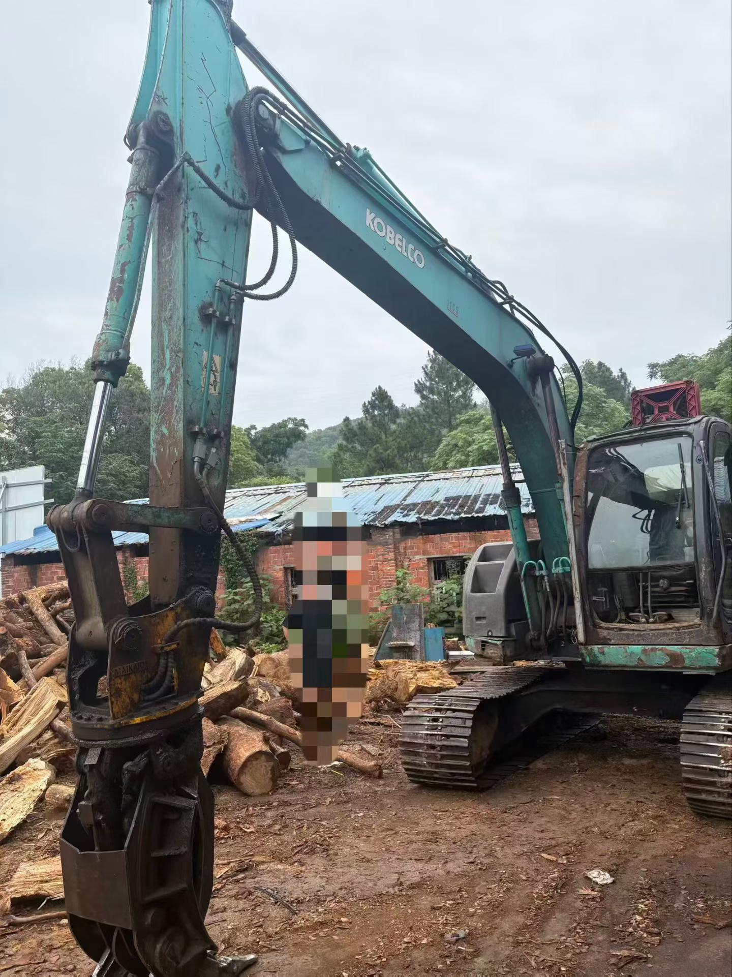 Buy Kobelco SK135 Used Excavator / 7 Buy Kobelco SK135 Used Excavator / 7
