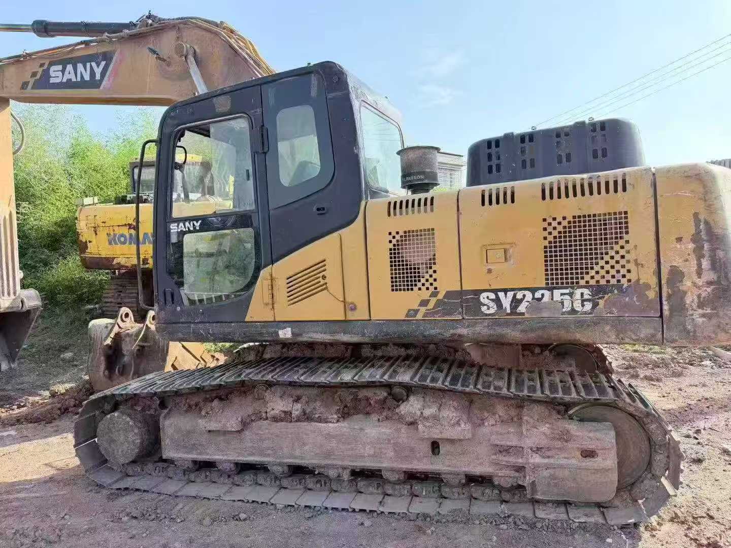 Buy Sany SY205C Used Excavator / 2 Buy Sany SY205C Used Excavator / 2