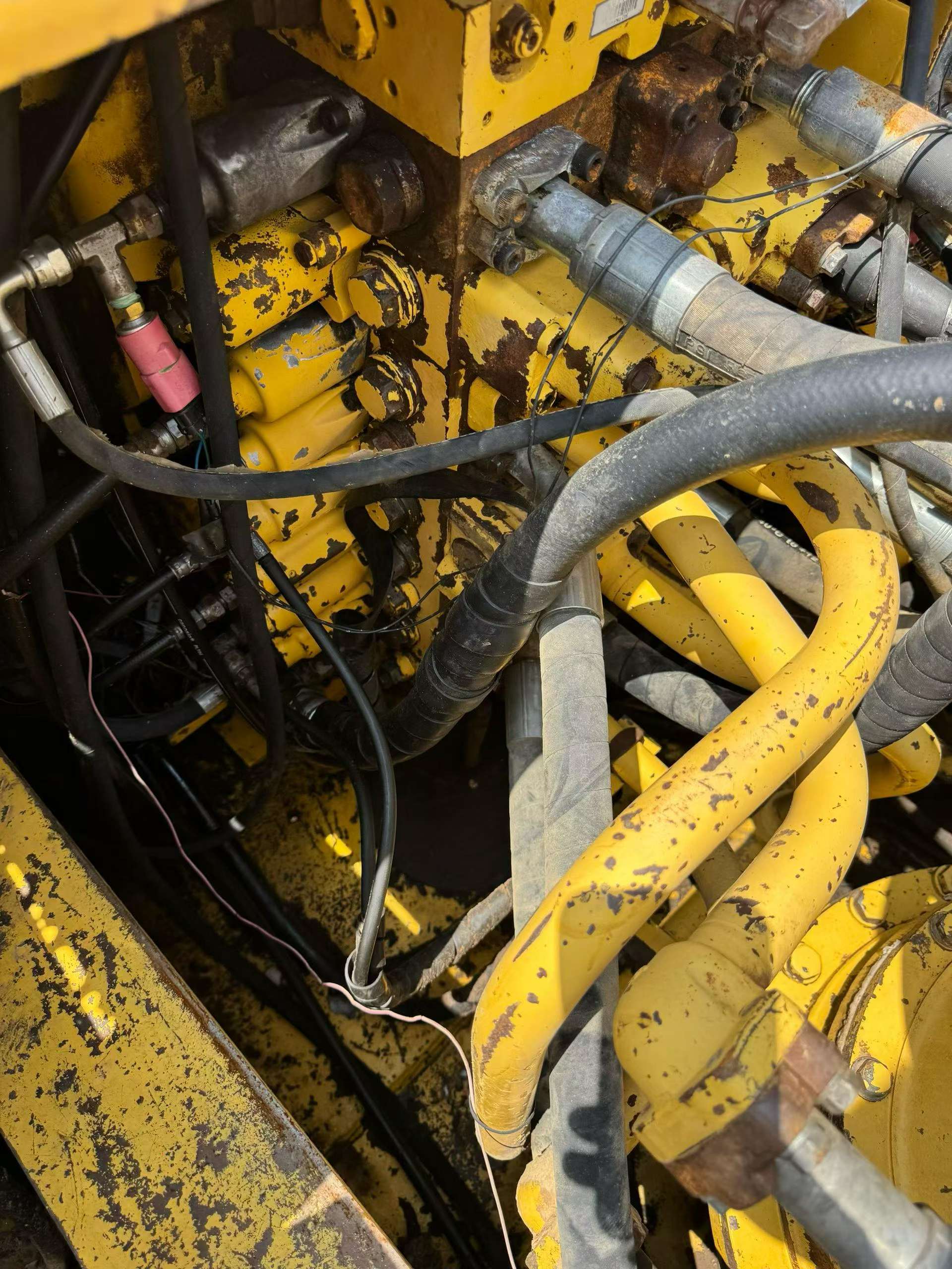 Buy Komatsu PC360-7 Used Excavator / 4 Buy Komatsu PC360-7 Used Excavator / 4