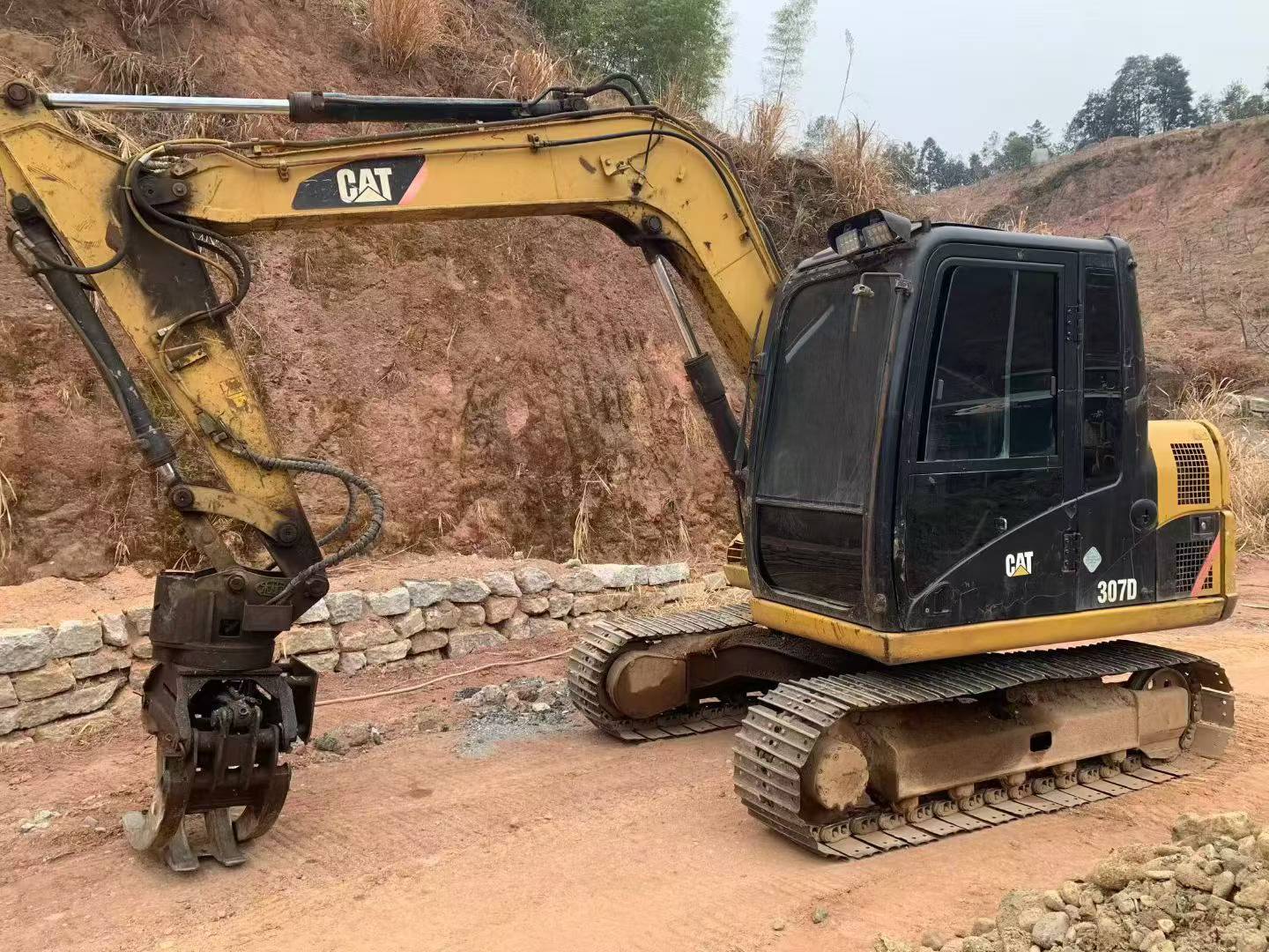 Buy Caterpillar 307B Used Excavator / 1