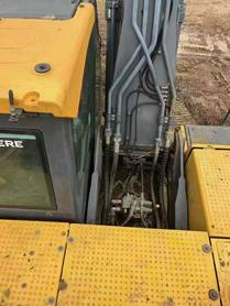 Buy JohnDeere E210 Used Excavator / 8 Buy JohnDeere E210 Used Excavator / 8