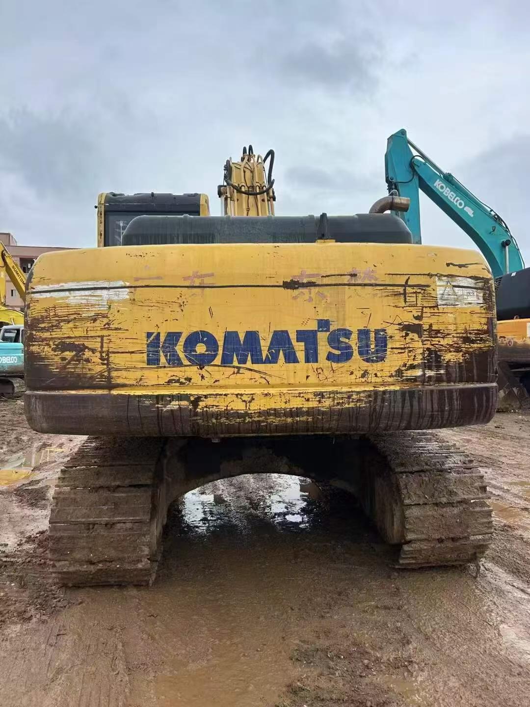 Buy Komatsu PC200-8 Used Excavator / 9