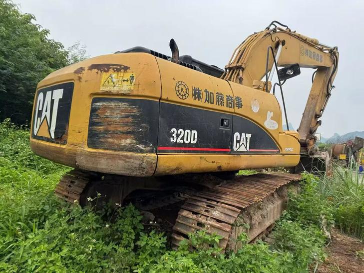 Buy Caterpillar 320D Used Excavator / 1