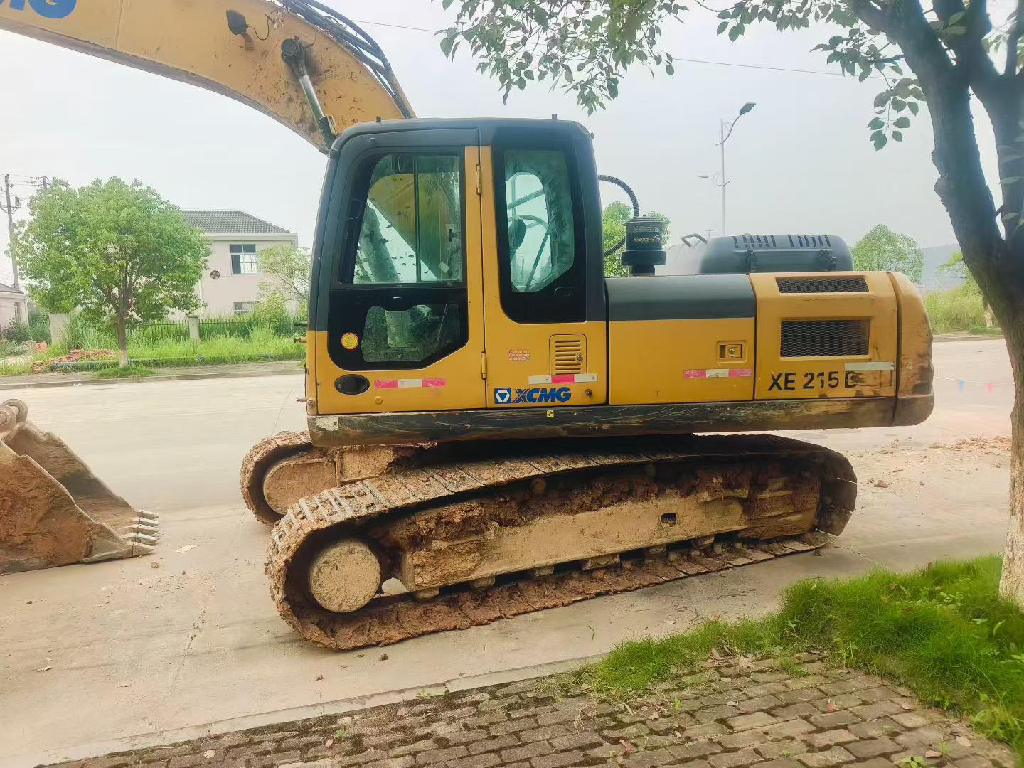 Buy XCMG XE200 Used Excavator / 4 Buy XCMG XE200 Used Excavator / 4
