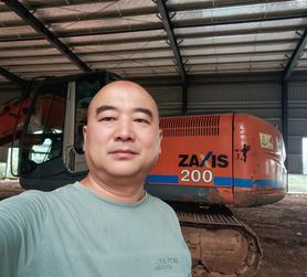 Buy Hitachi EX200-3 Used Excavator / 2 Buy Hitachi EX200-3 Used Excavator / 2