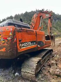 Buy Doosan DH225-9 Used Excavator / 4 Buy Doosan DH225-9 Used Excavator / 4