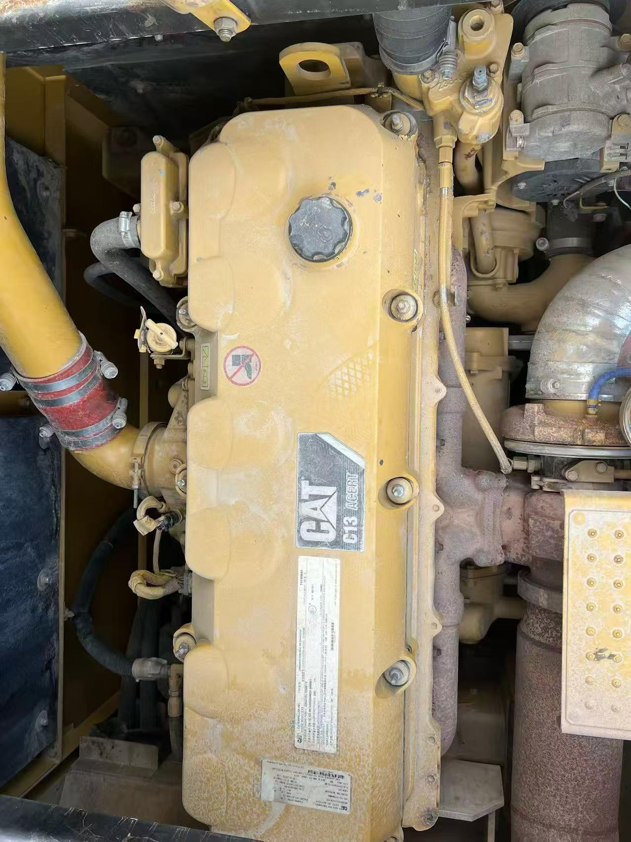 Buy Caterpillar 349E Used Excavator / 4