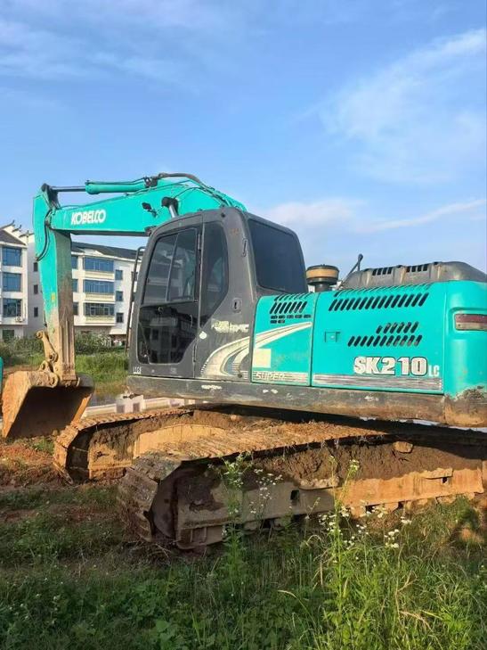 Buy Kobelco SK210 Used Excavator / 1